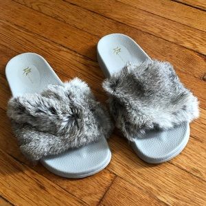 Rabbit Fur Grey Slides Size 9 by Lust for Life